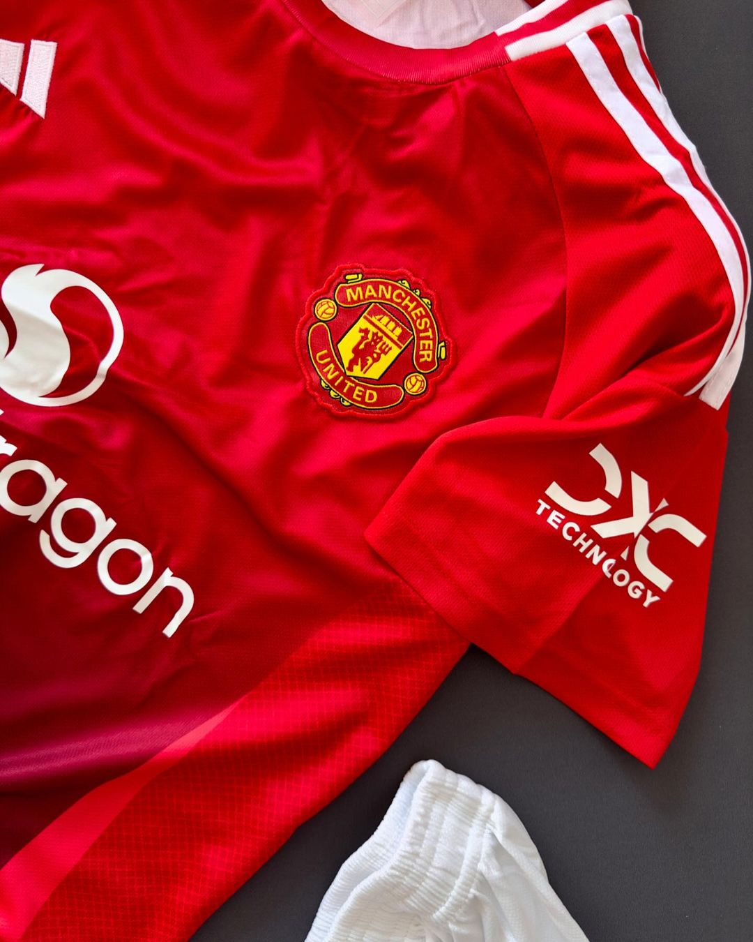 Manchester United 2024 Home Set (With Shorts) Jerseys Adidas Jersey Football Jerseys India Online