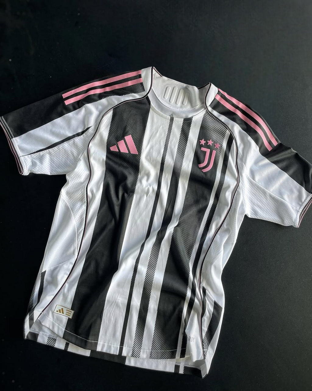 Juventus 2025/26 Home Jersey (Fan Version)
