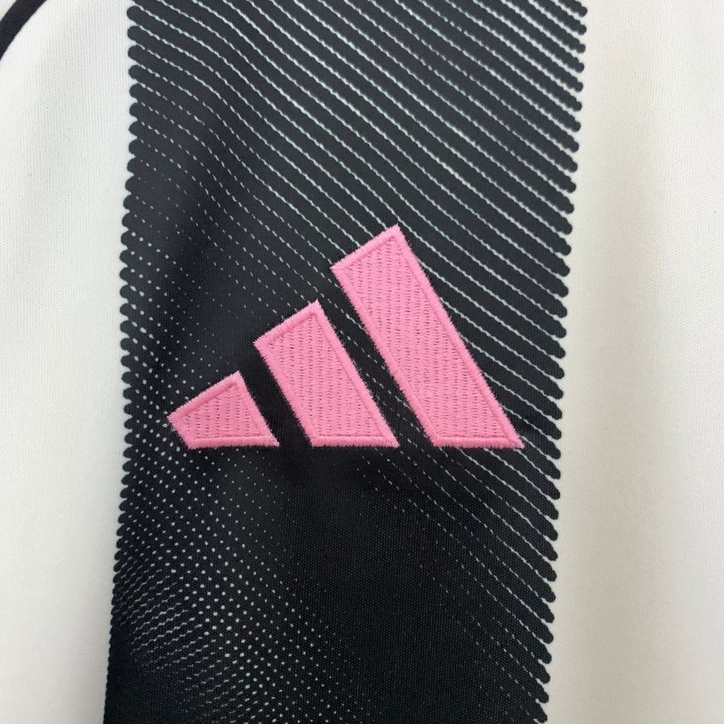 Juventus 2025/26 Home Jersey (Fan Version)