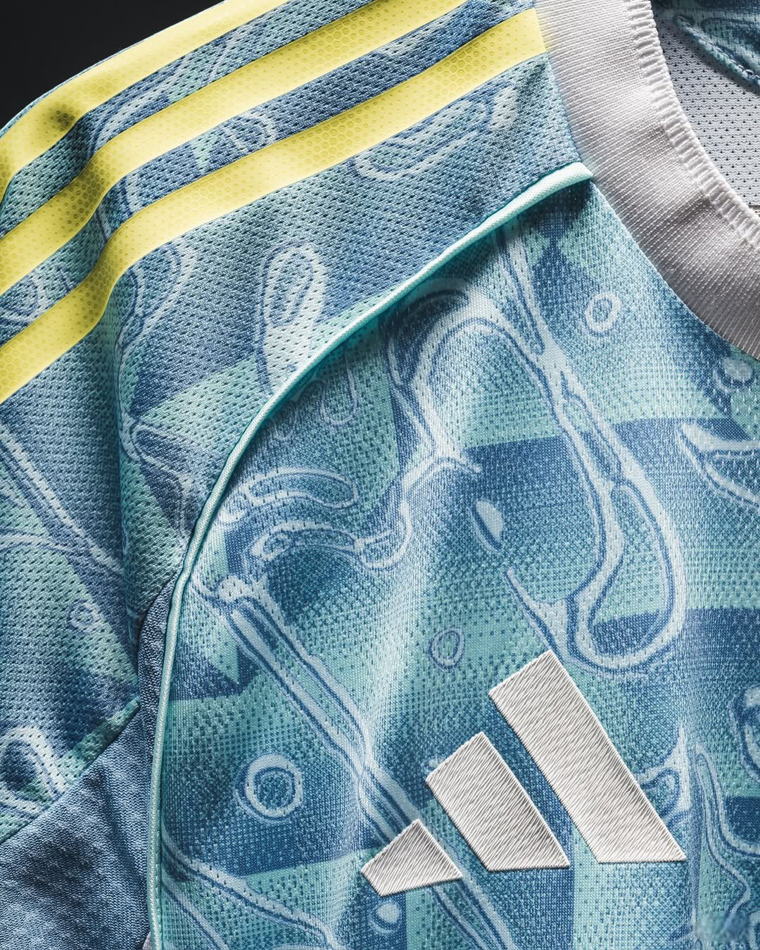 Juventus 2025/26 Away Jersey (Fan Version)